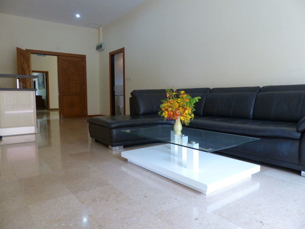 Emerald Palace Aparthotel Pattaya Bagian luar foto